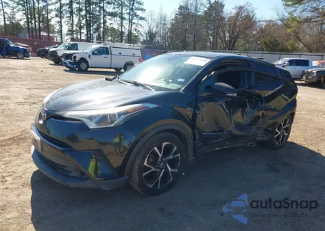 2018 Toyota C-Hr Xle z USA, uszkodzony, nr VIN NMTKHMBX8JR027558